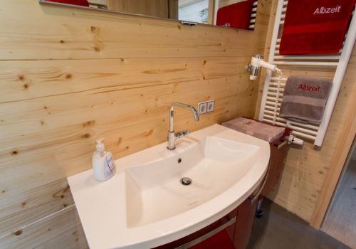 Ferienhaus-Albzeit-Ferienwohnung-Tierberg_10.jpg.jpg
