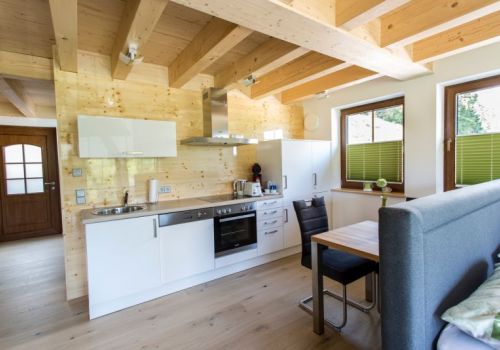 Ferienhaus-Albzeit-Ferienwohnung-Tierberg_02.jpg.jpg